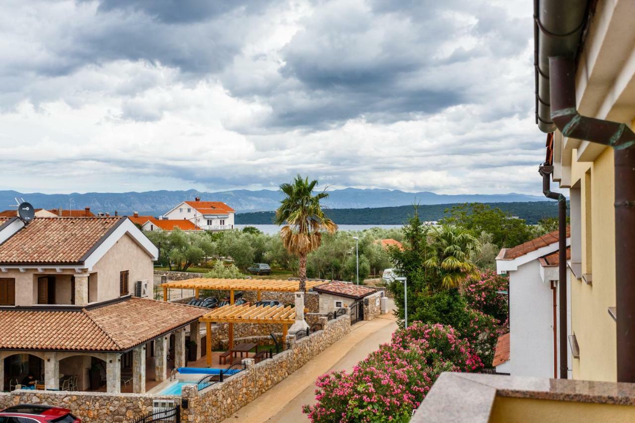 Villa Luka Malinska Εξωτερικό φωτογραφία